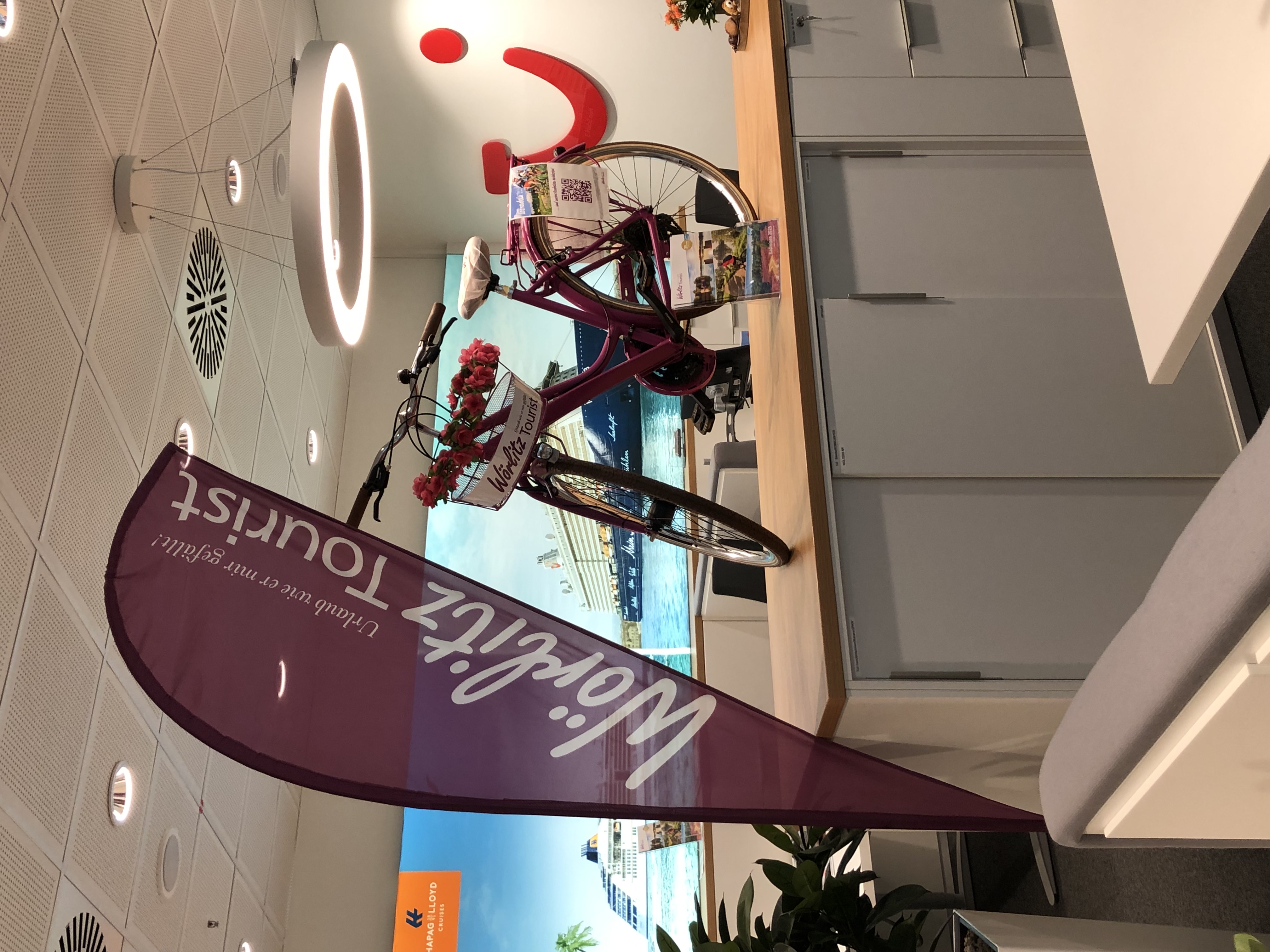 Dekofahrrad TUI Reisebüro Köpenick Bahnhofstrasse Dekofahrrad TUI Reisebüro Köpenick Bahnhofstrasse