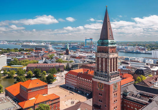 Kiel ist einer der wichtigsten Abfahrtshäfen für Kreuzfahrten ab Deutschland.