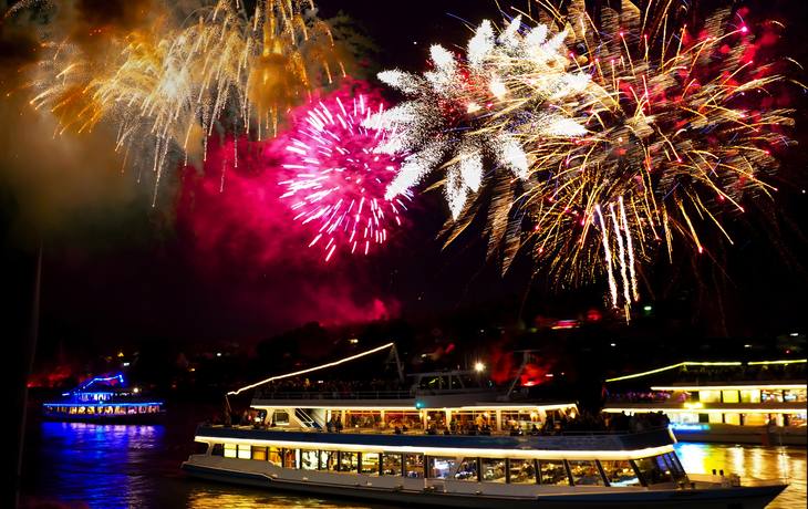 Rhein in Flammen