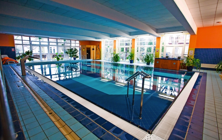 Hallenbad
