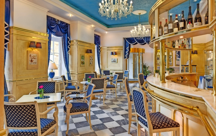 Lobby-Bar