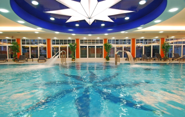 Hallenbad
