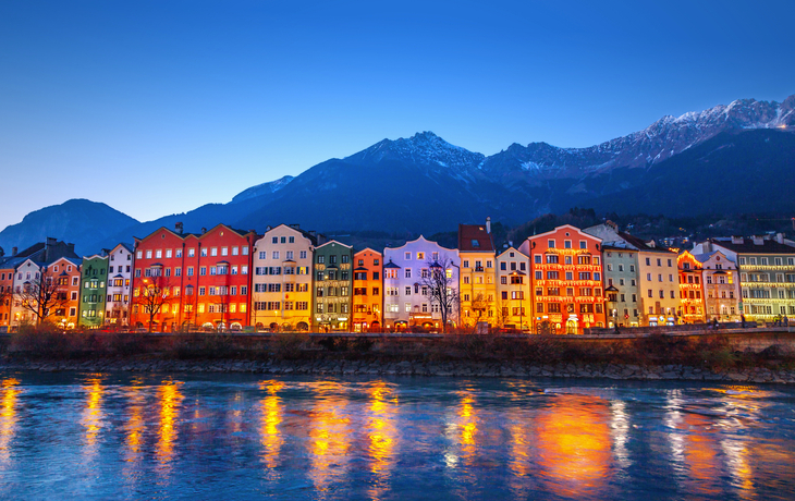 Innsbruck bei Nacht