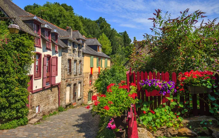 Dinan