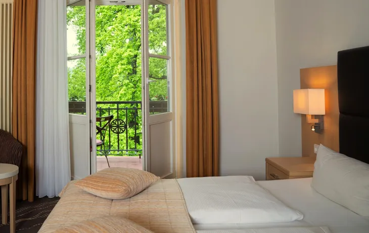 Zimmerbeispiel Balkon Zimmer