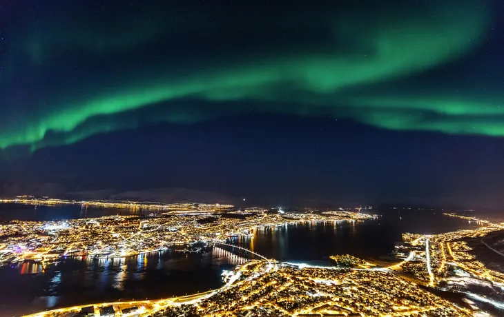 Tromso mit Polarlichtern