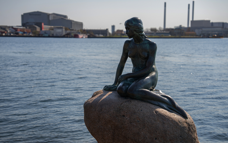 Statue der kleinen Meerjungfrau in Kopenhagen