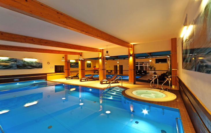 Hallenbad