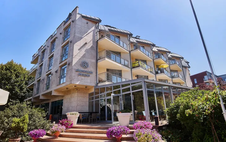 Avangard Resort