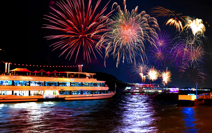 Rhein in Flammen