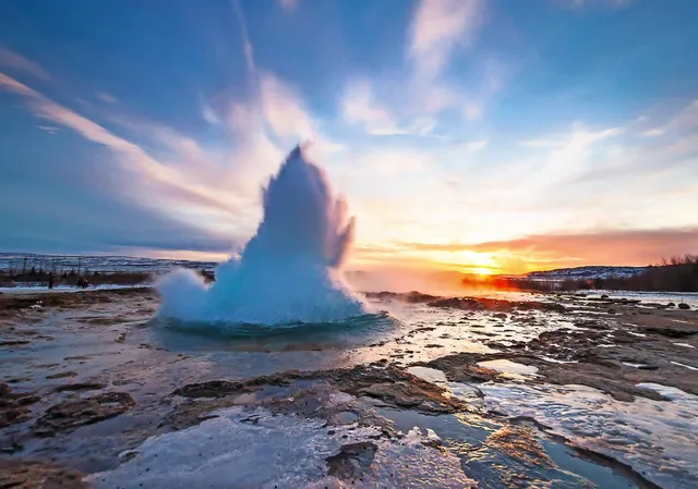 Island, Strokkur-Geysir