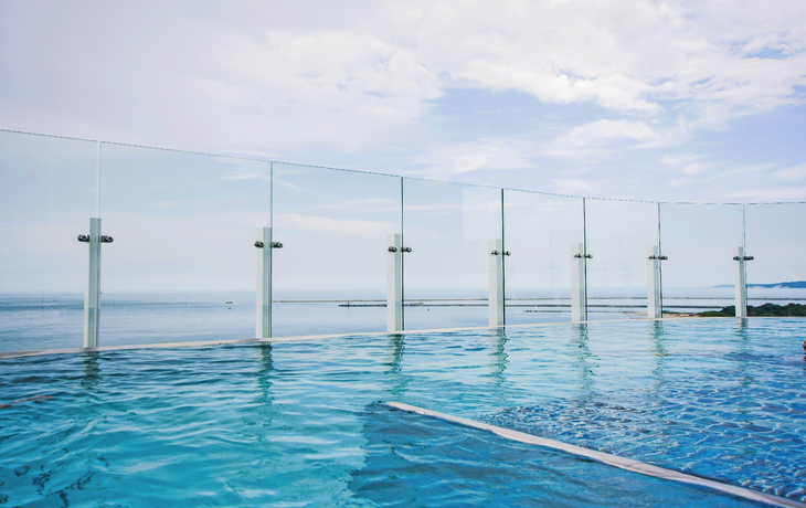 Dachpool