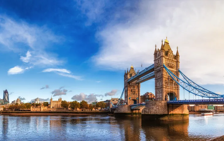 London, Tower Bridge