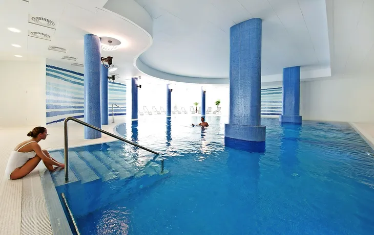 Hallenbad