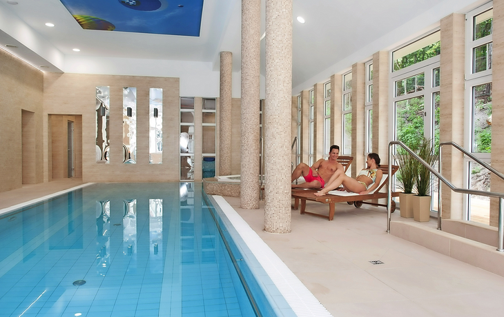 Hallenbad